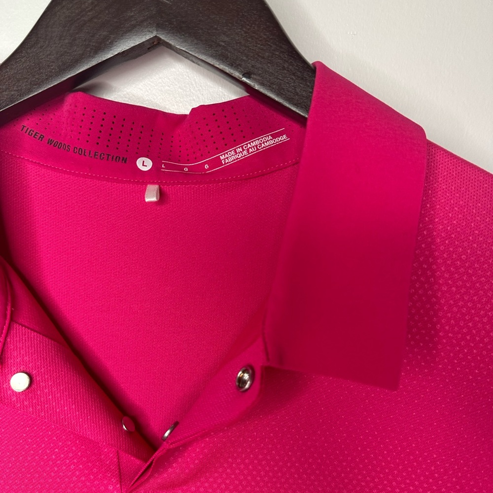 Men’s Nike Tiger Woods Collection Dri-Fir Golf Polo - Large in  fuchsia - Picture 2 of 4